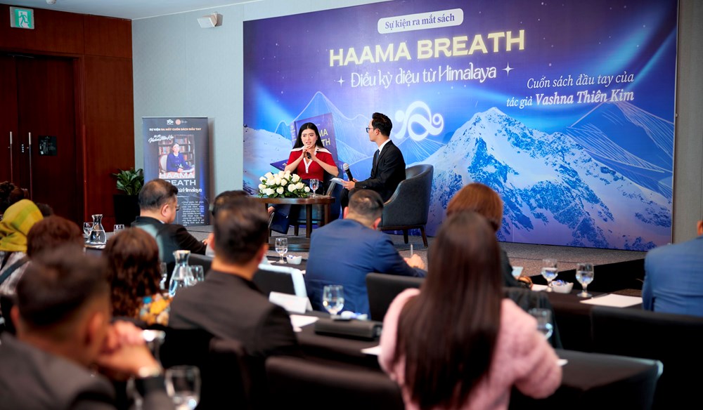 Hành Trình Diệu Kỳ Của Cô Gái 9X Vượt Qua Ung Thư Và Băng Giá Himalaya